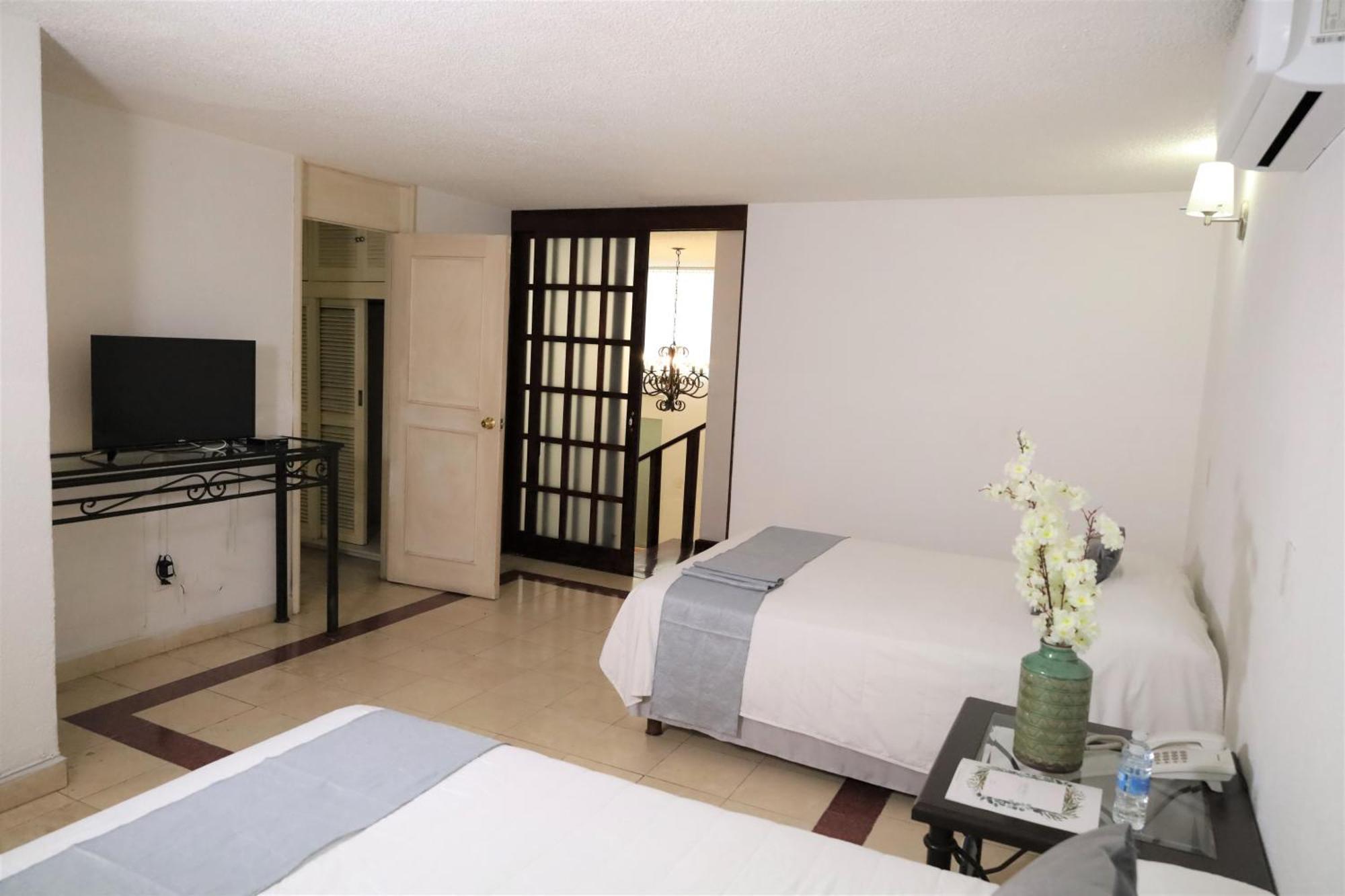 Hotel Grand Vista Cuernavaca Extérieur photo